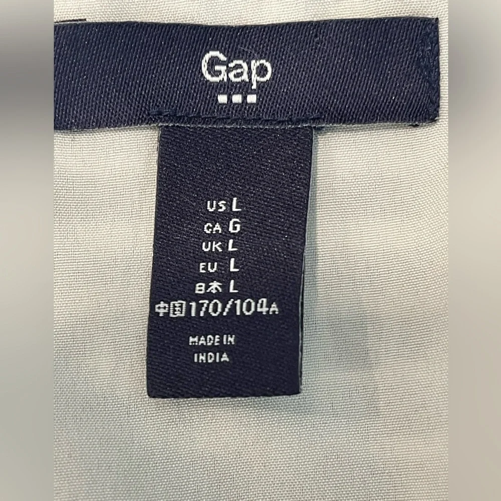 GAP this women